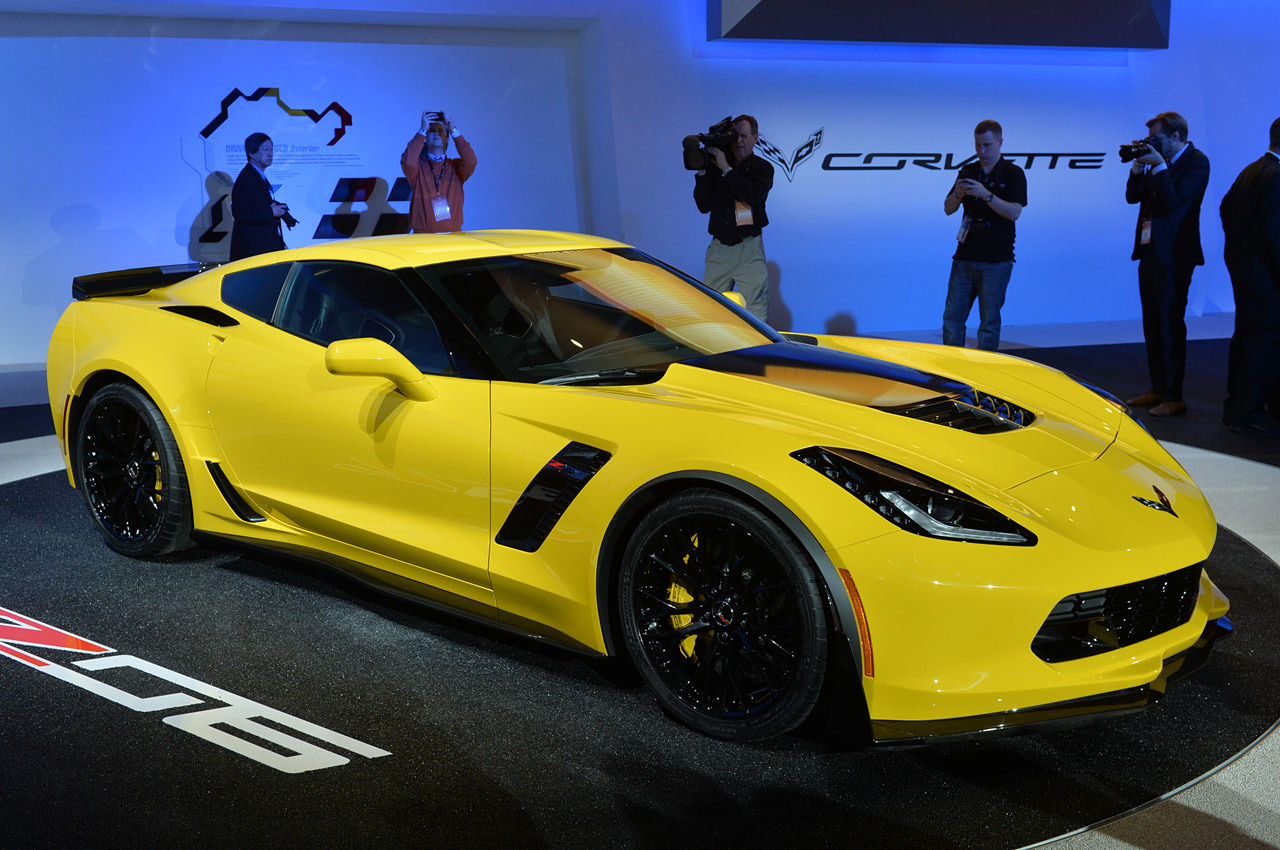 Технические характеристики и фотографии нового Chevrolet Corvette Z06