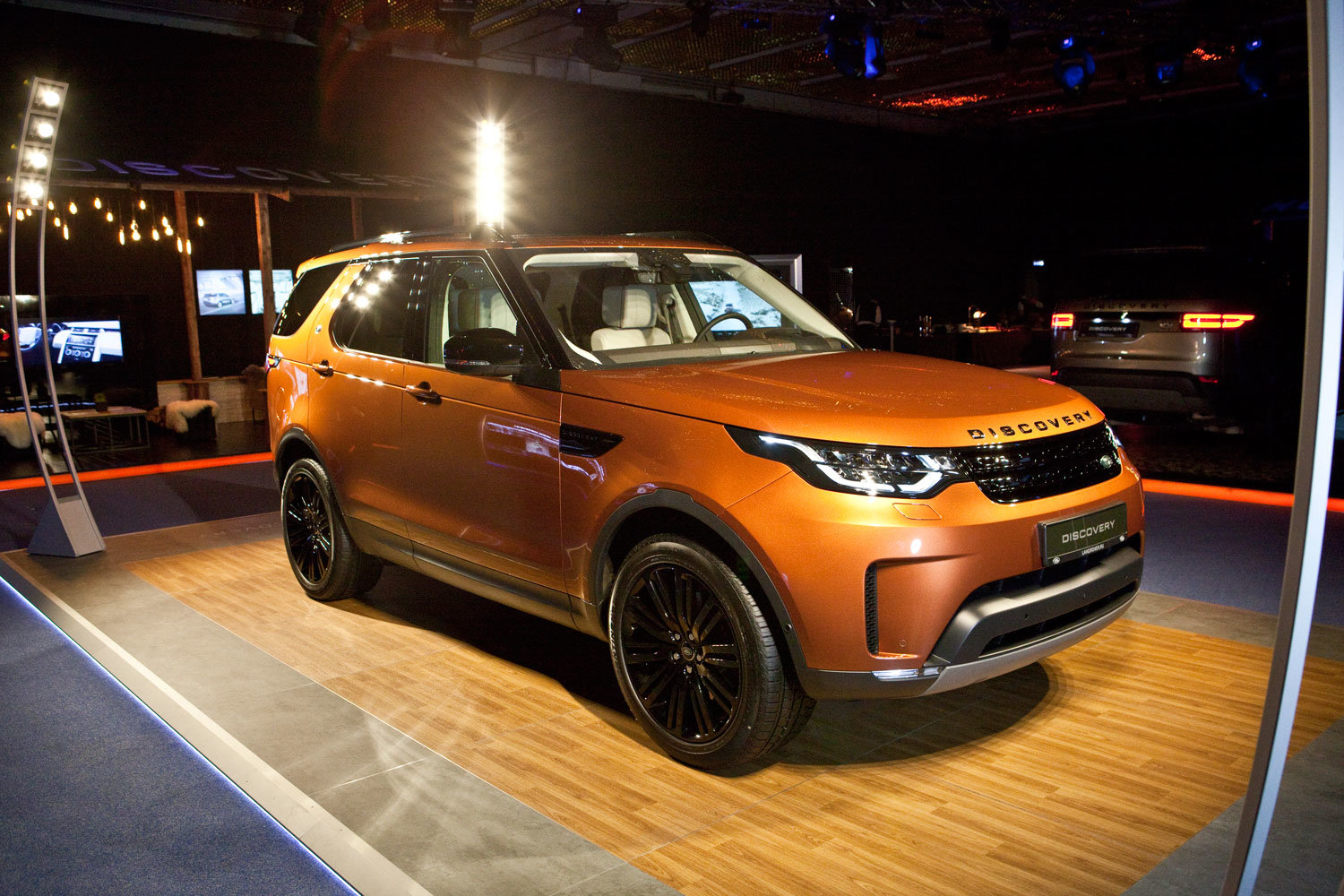 Презентация нового Land Rover Discovery