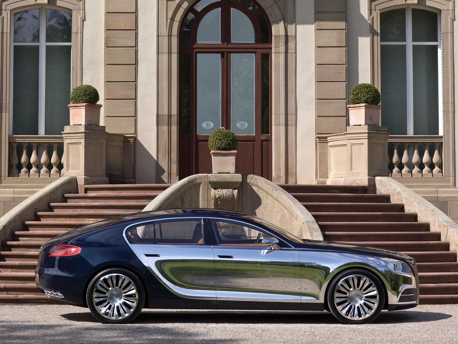 Bugatti 16C Galibier — самый быстрый и дорогой седан в мире останется лишь  мечтой