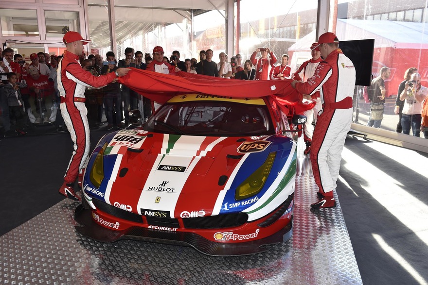 Автодром феррари. Ferrari 488 gt3 EVO Rinaldi Racing. Феррари на треке. Ferrari на треке. Гоночная трасса Феррари.