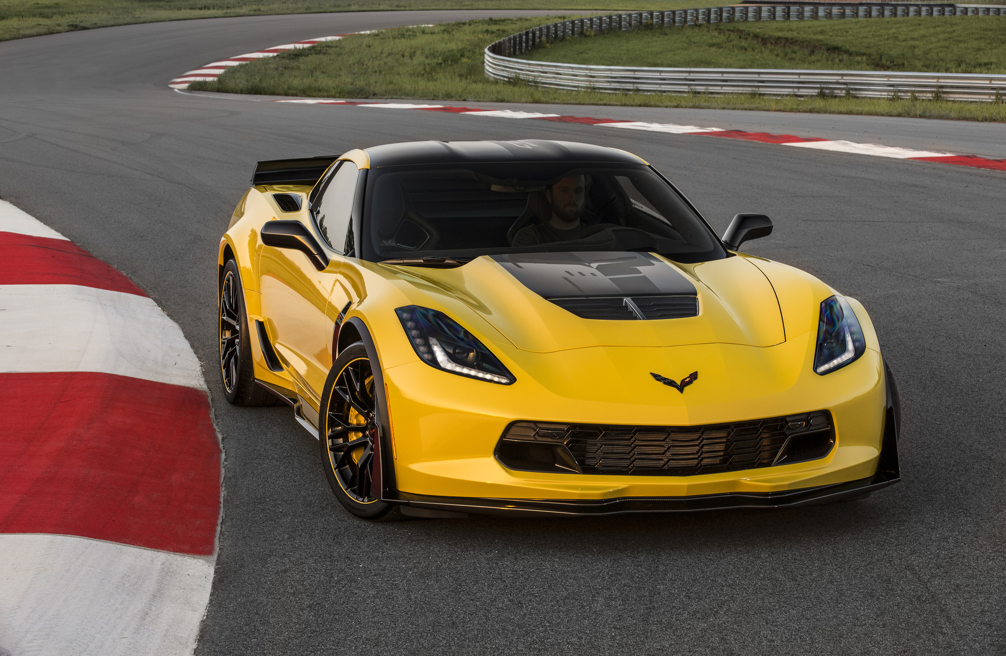 Chevrolet Corvette c7 Safety car