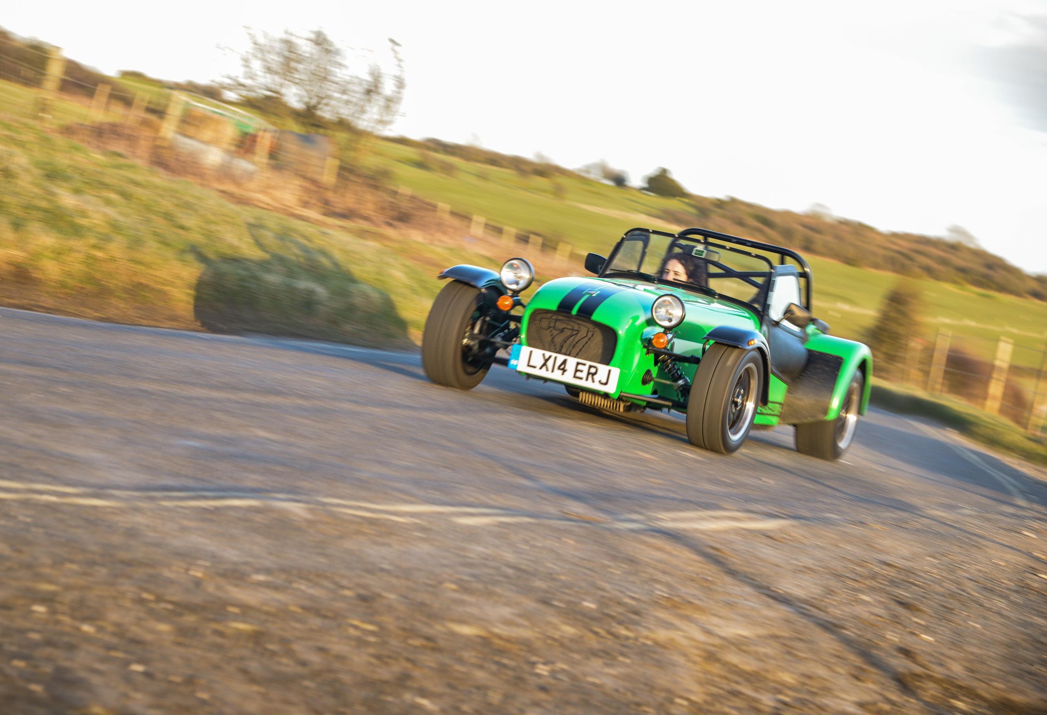 6 севен. Caterham v8. Caterham 21. Caterham 7. Caterham logo.