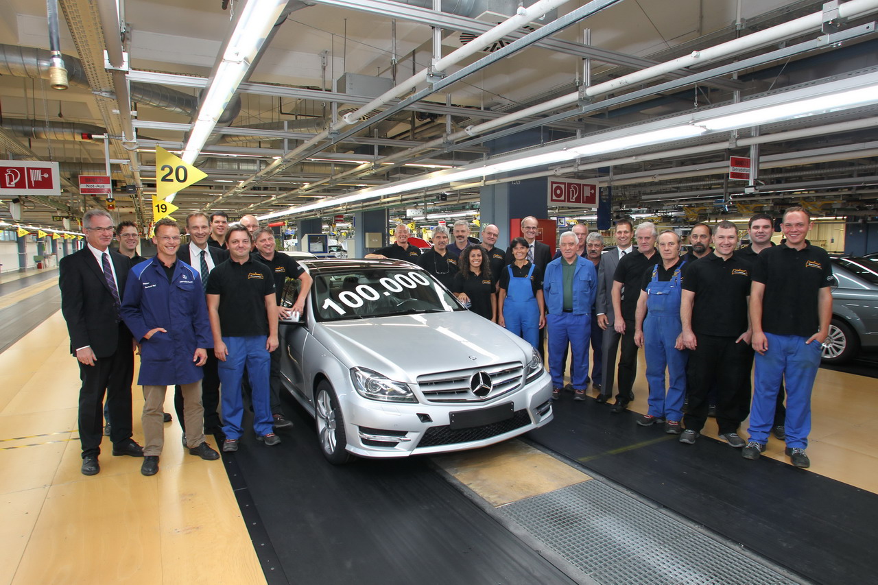 1.5 млрд евро для 100-летнего завода Mercedes