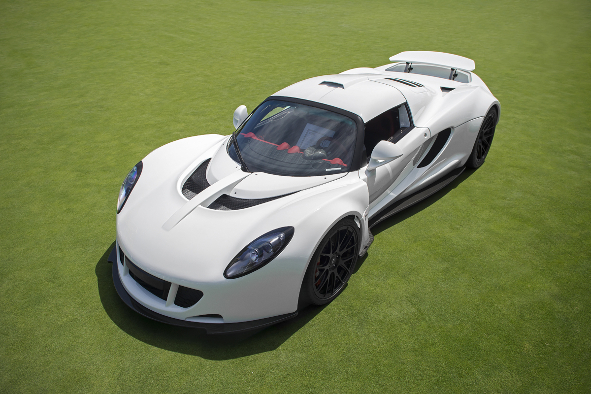 Белый Hennessey Venom GT выставили на продажу